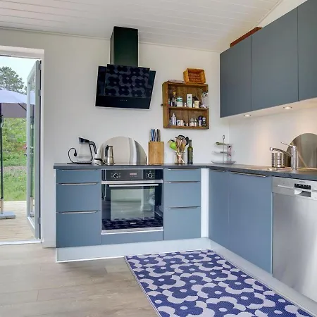 Gjorgje - 100m From The Sea In Sealand By Interhome