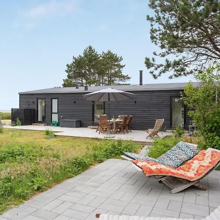 Gjorgje - 100m From The Sea In Sealand By Interhome Tjørneholm