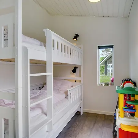 Gjorgje - 100m From The Sea By Interhome * Tjørneholm