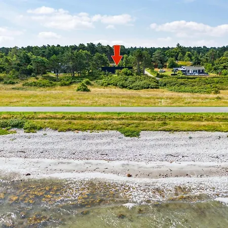 Gjorgje - 100m From The Sea By Interhome Feriehus